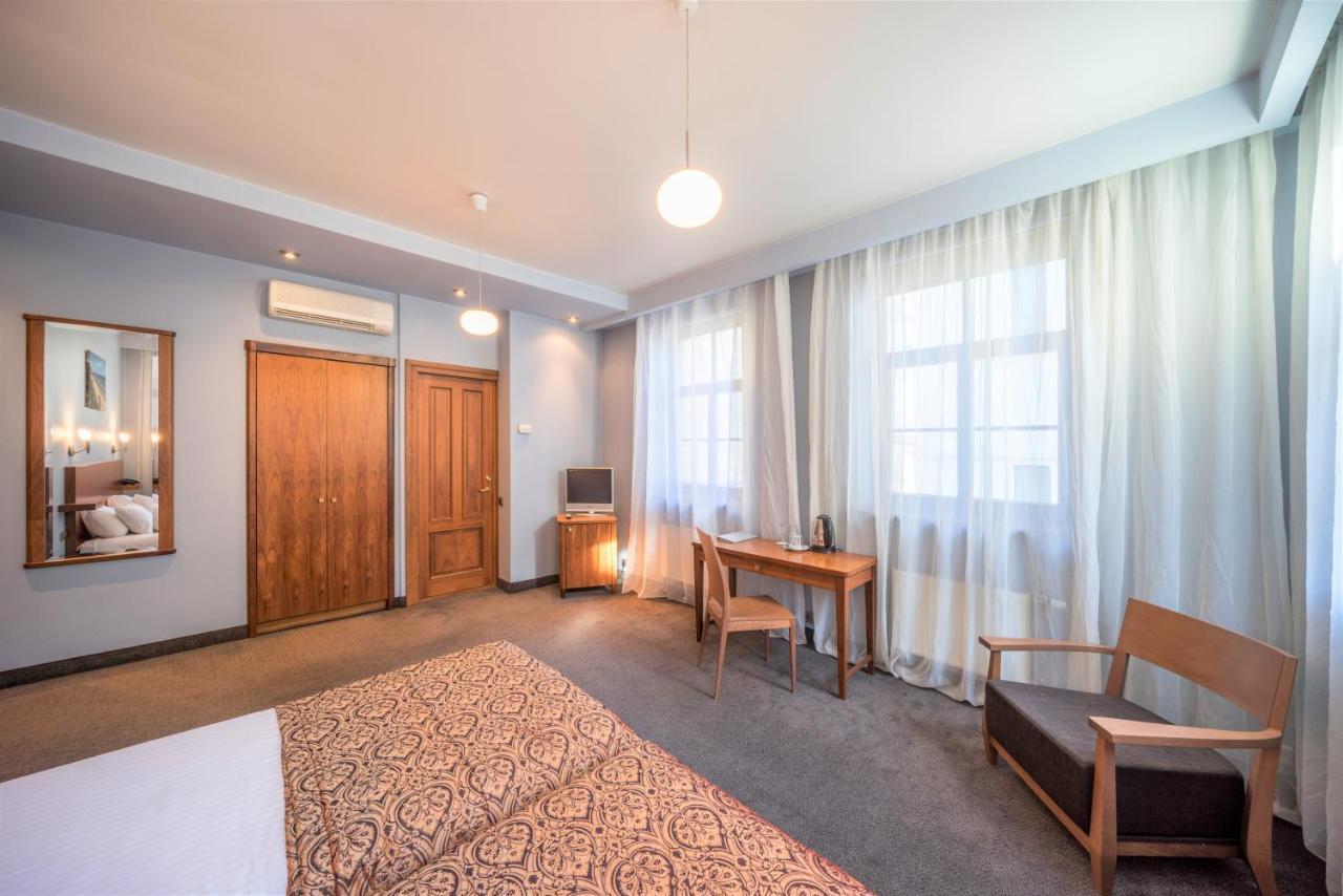 Rija Riga City Hotel Buitenkant foto
