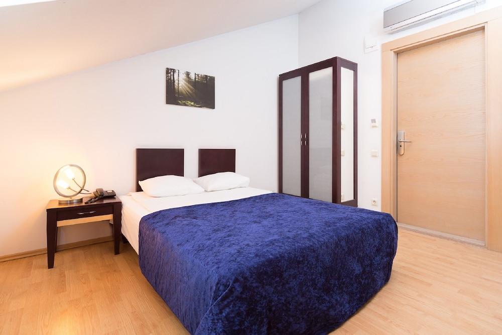 Rija Riga City Hotel Buitenkant foto